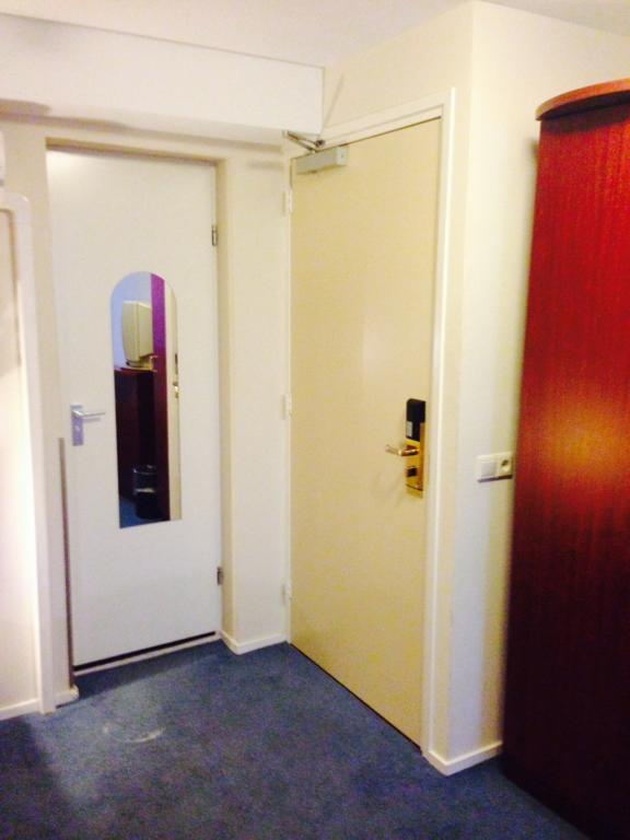 Hotel Pax Арнем Стая снимка